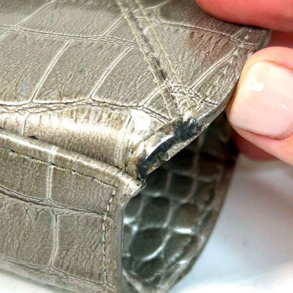Liz Claiborne Metallic Croc Embossed Faux Leather Mini Bag with Chain Strap - Picture 7 of 12
